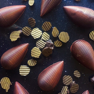 Easter - Large Dark Chocolate Dragon's Egg