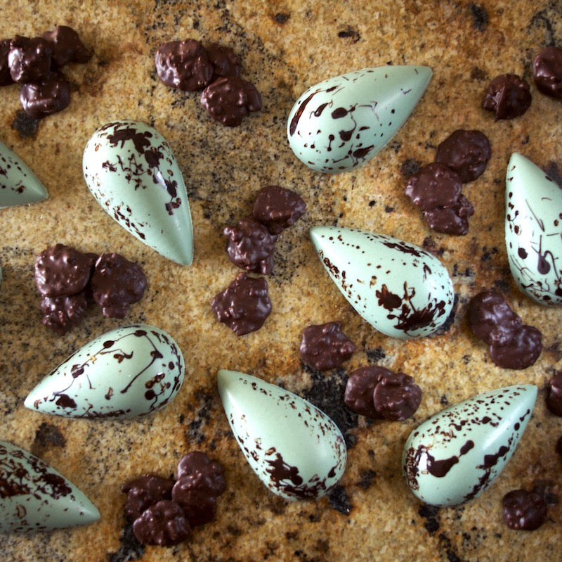 Easter - Large White Chocolate Gull's Egg